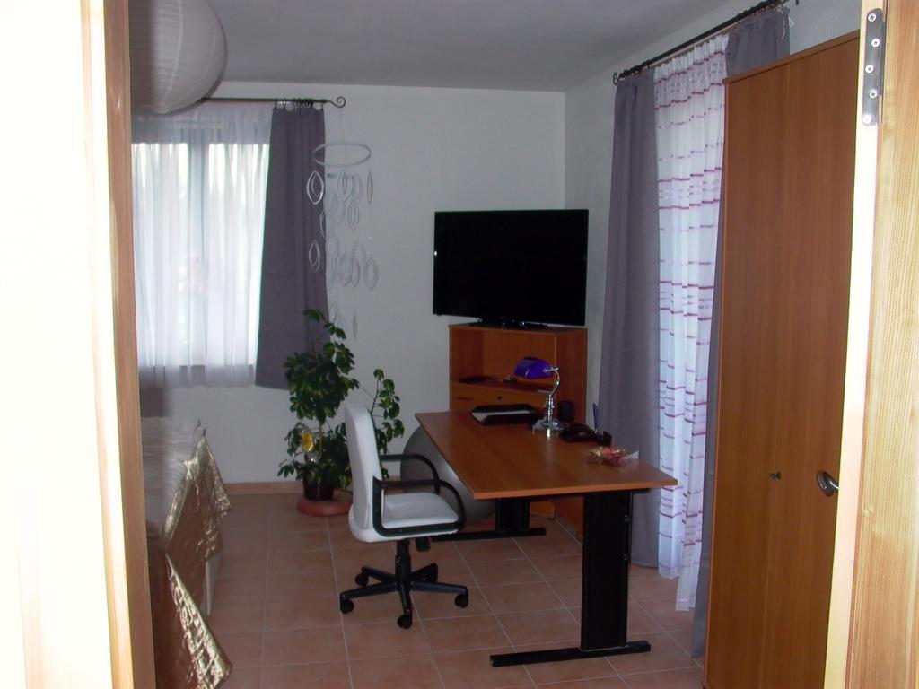 Gaestezimmer Ferienwohnung Villa Alexa, Mit Wallbox Woltersdorf  Cameră foto